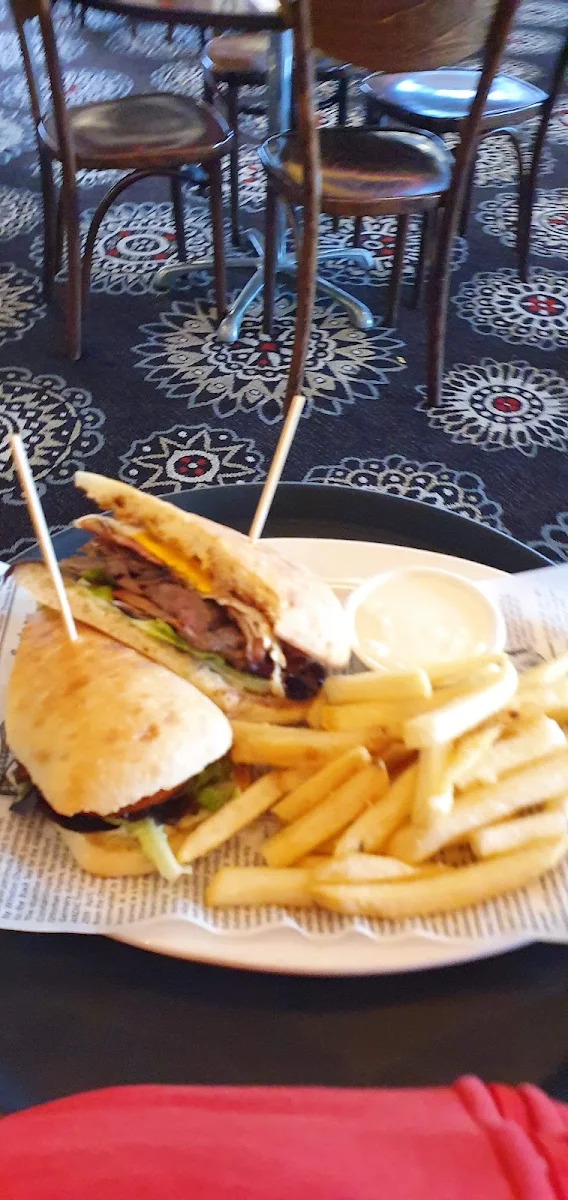 Steak Sandwich and Chips and Dips
