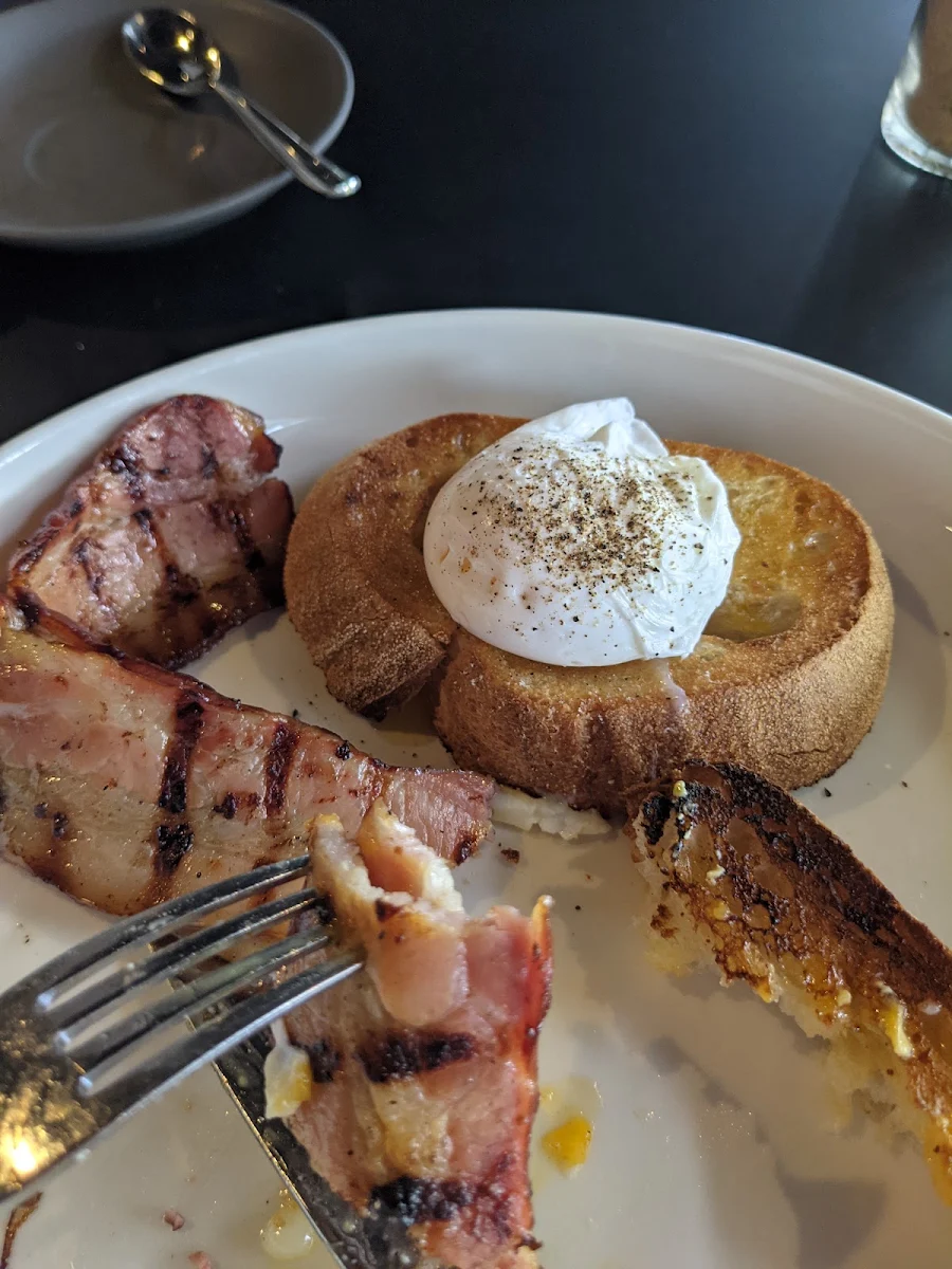 Poached Eggs on Toast