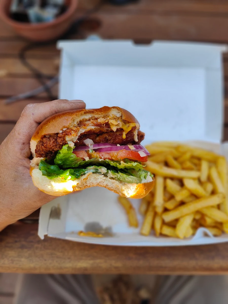 Highlights, Oscy's Burgers Greenway