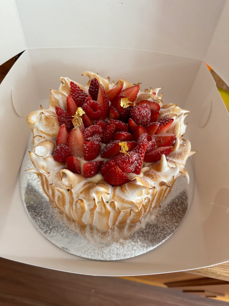 Dragon Cake, Sweet Mayhem