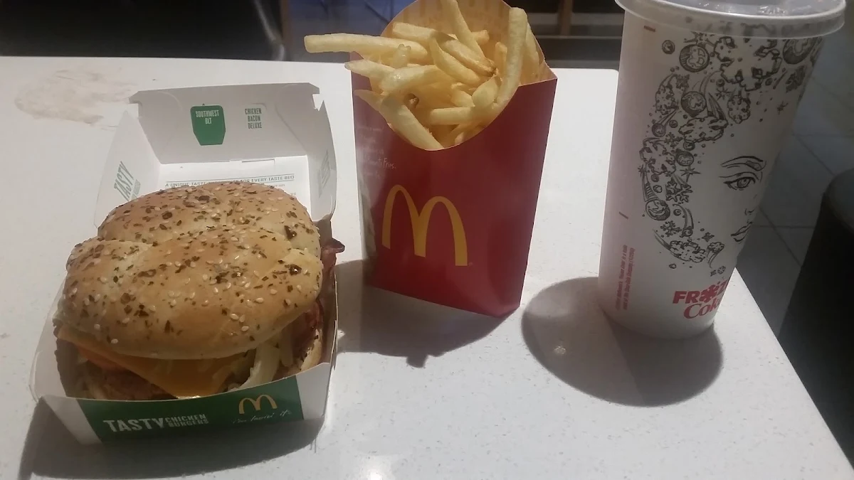 Chicken Bacon Deluxe
