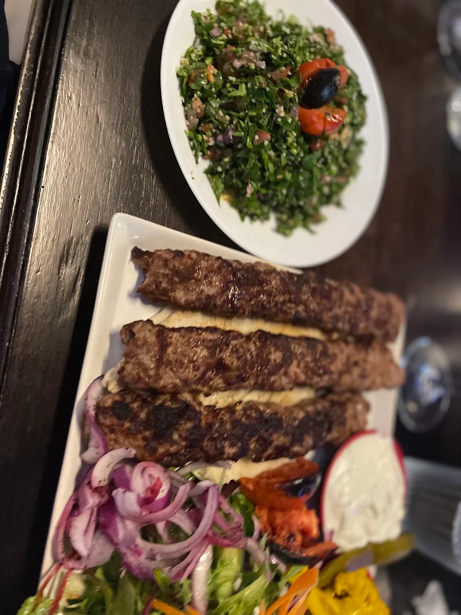 Highlights, Royal Restaurant & Cafe