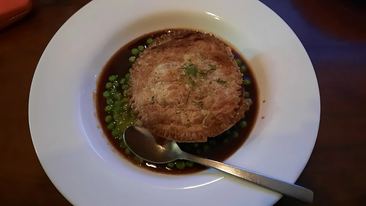 Beef & Guiness Pie with Mash & Peas