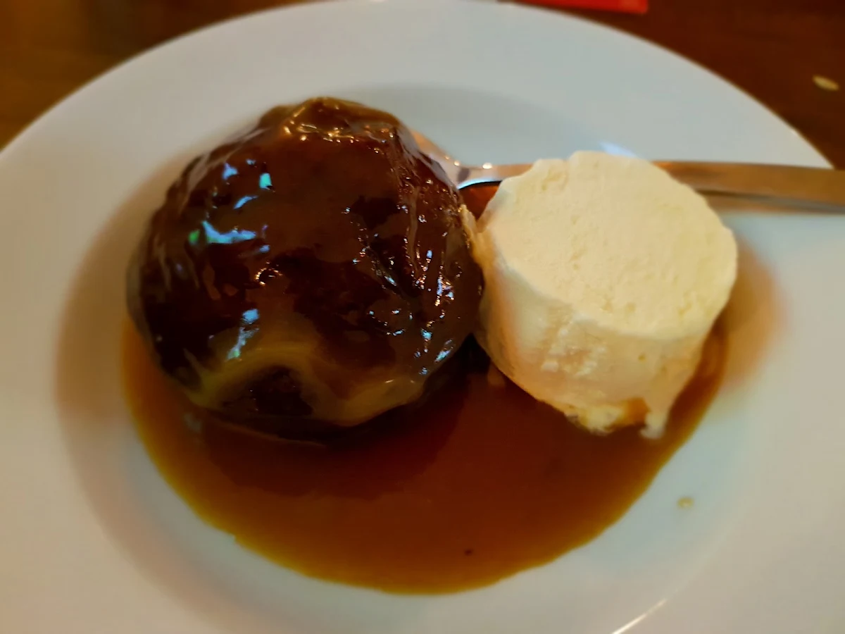 Sticky Date Pudding