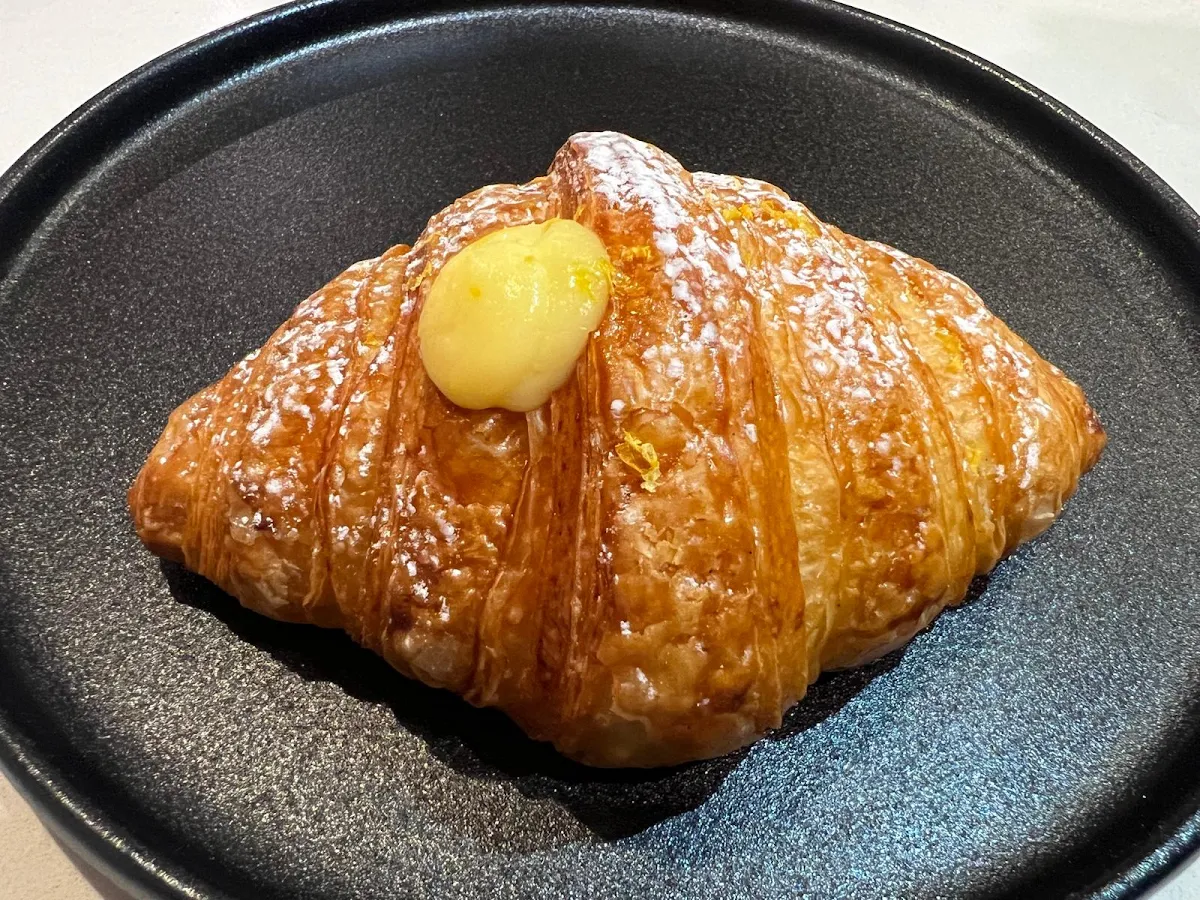 Lemon Croissant