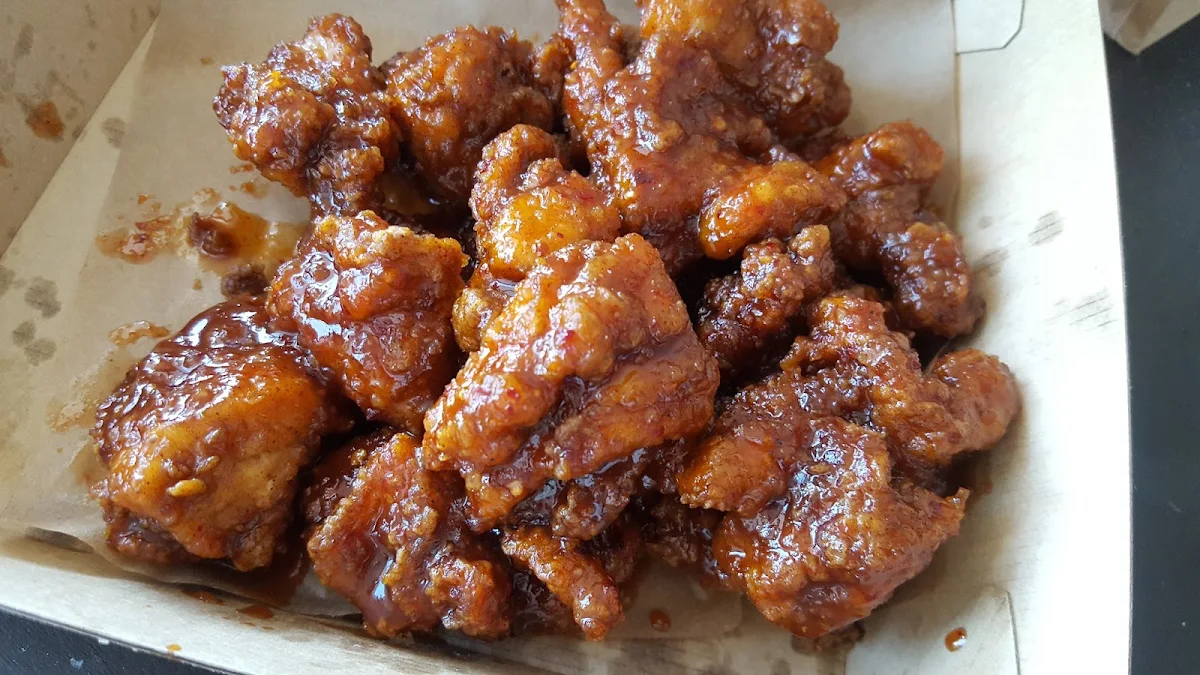 Korean Fried Chicken Boneless with Sweet Chilli Sauce