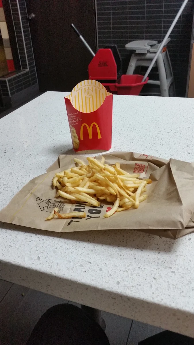 Large Chips, McDonald's St Kilda