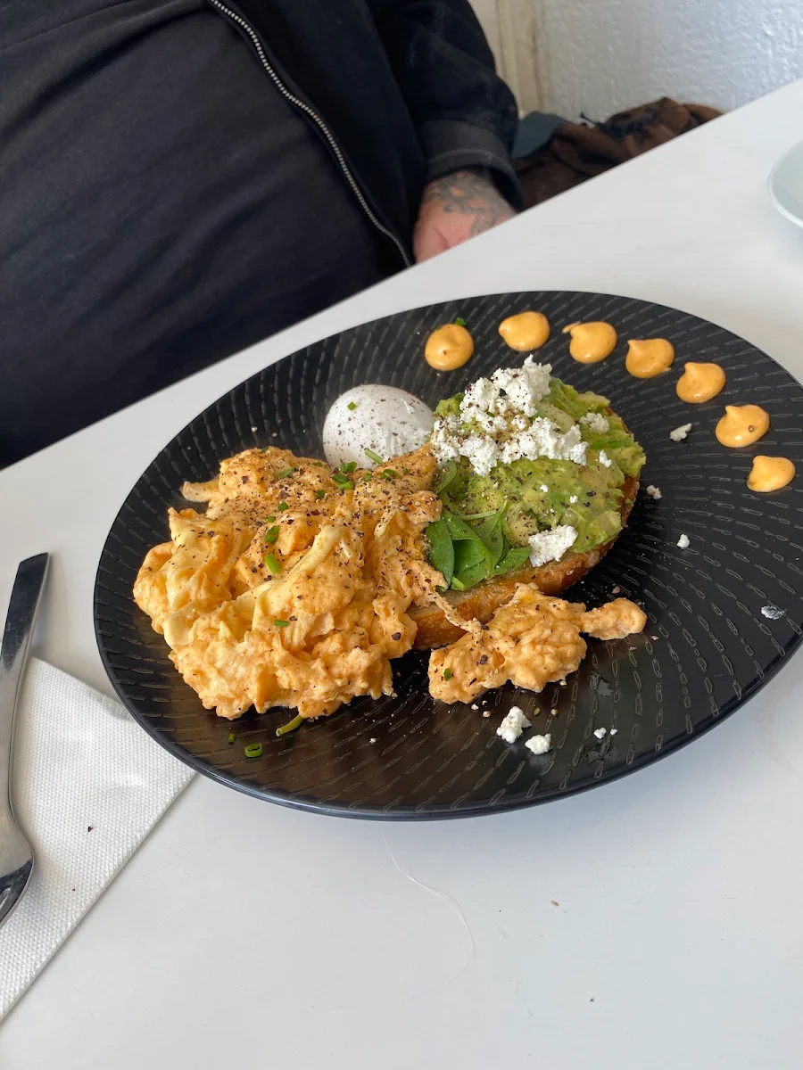 Chilli Scrambled Eggs, Bellakai