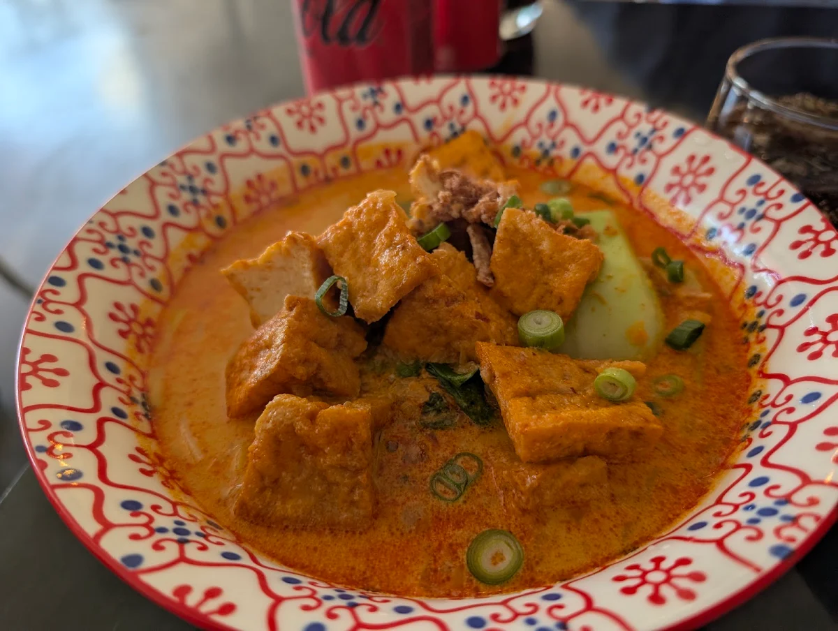 Tofu Curry Laska
