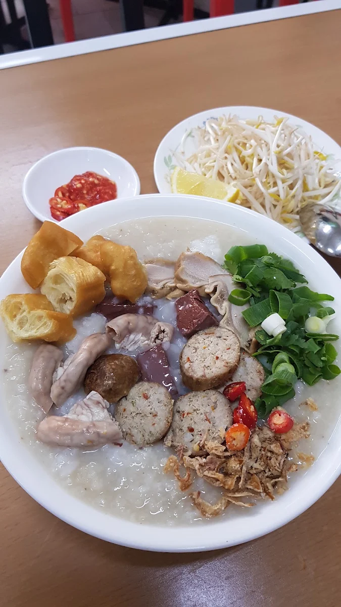 Cháo Lòng, Thanh Van Restaurant