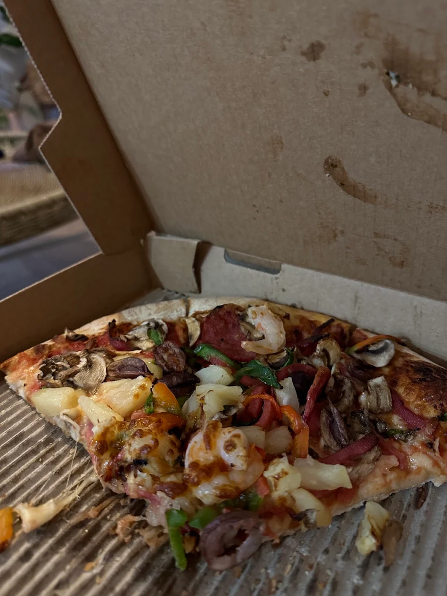 Highlights, Pat's Pizza Bar