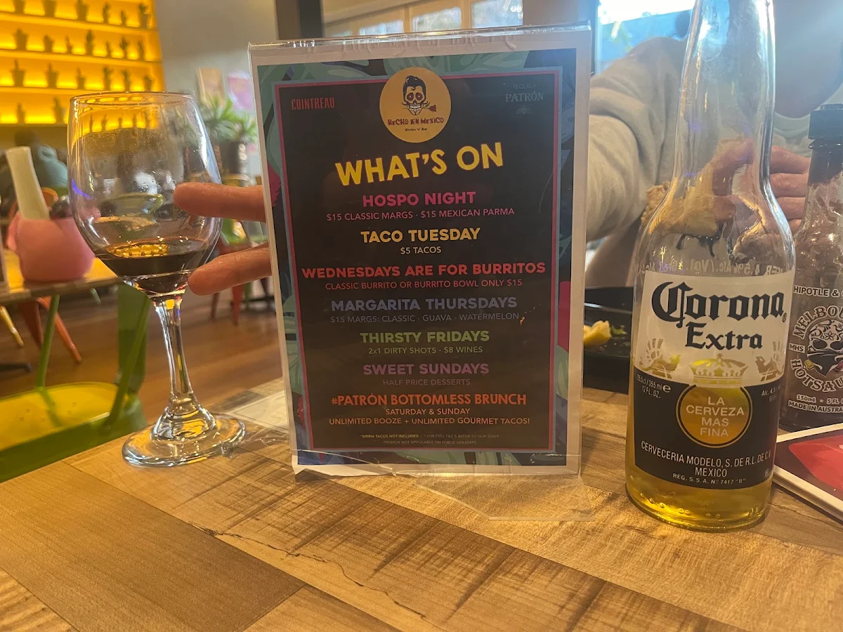 Beer, Hecho En Mexico Altona