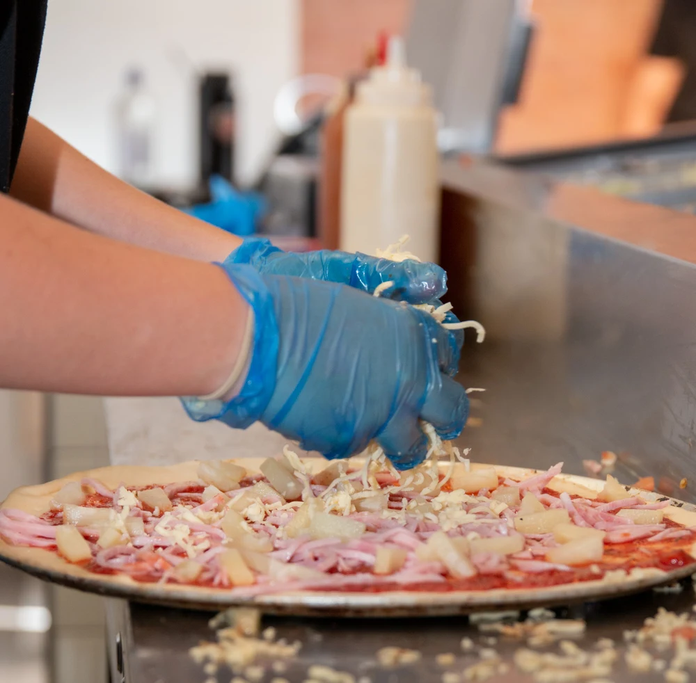 Highlights, Secret Harbour Pizza
