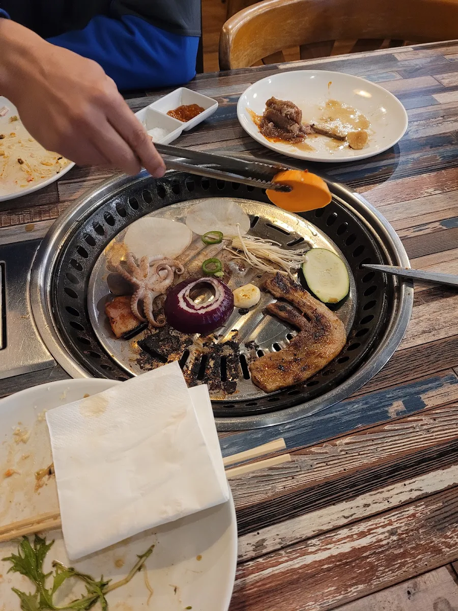 Barbecue, Blooming Garden
