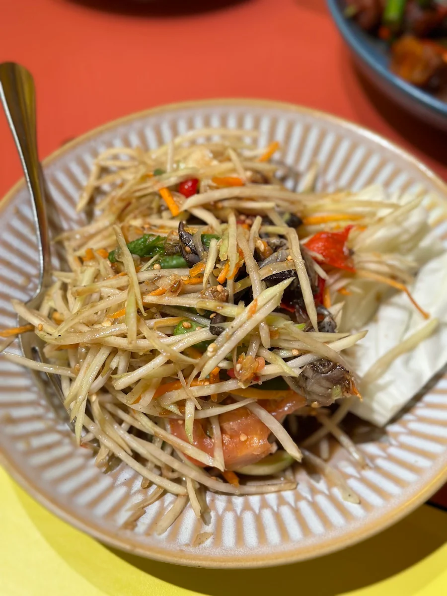 Som Tum Thai Thai Papaya Salad
