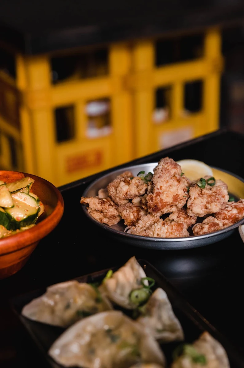 Highlights, Jams Karaoke & Bar