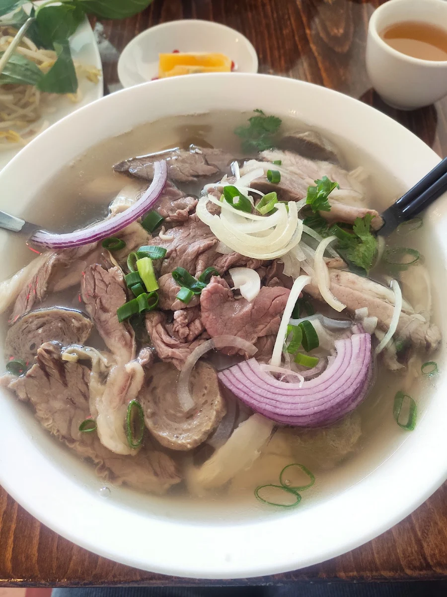 Combination Phở