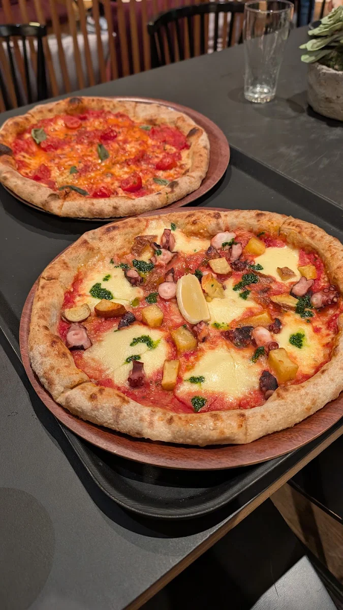 Highlights, Pizzaperta Manfredi, West HQ