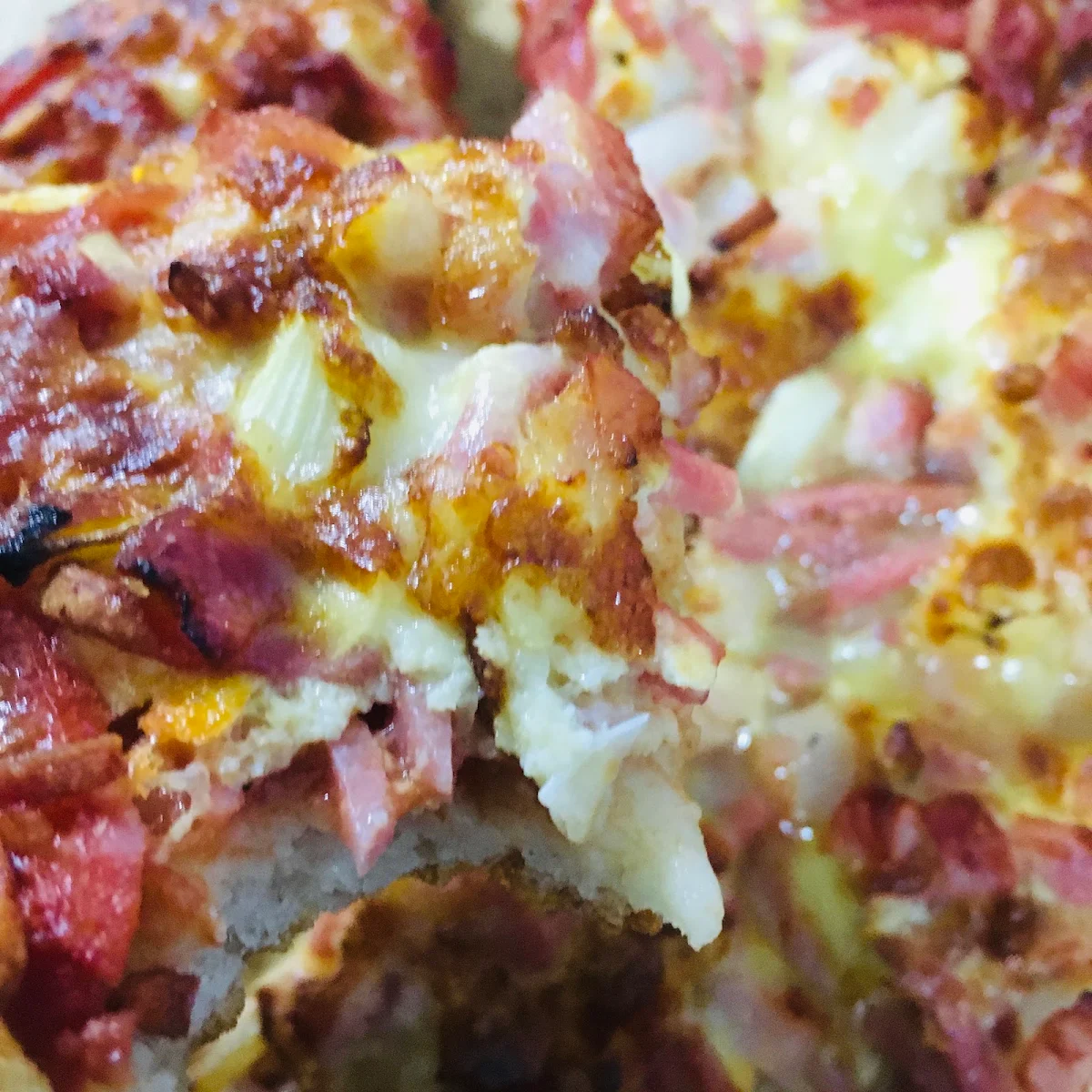 Highlights, Pompeo's Pizza