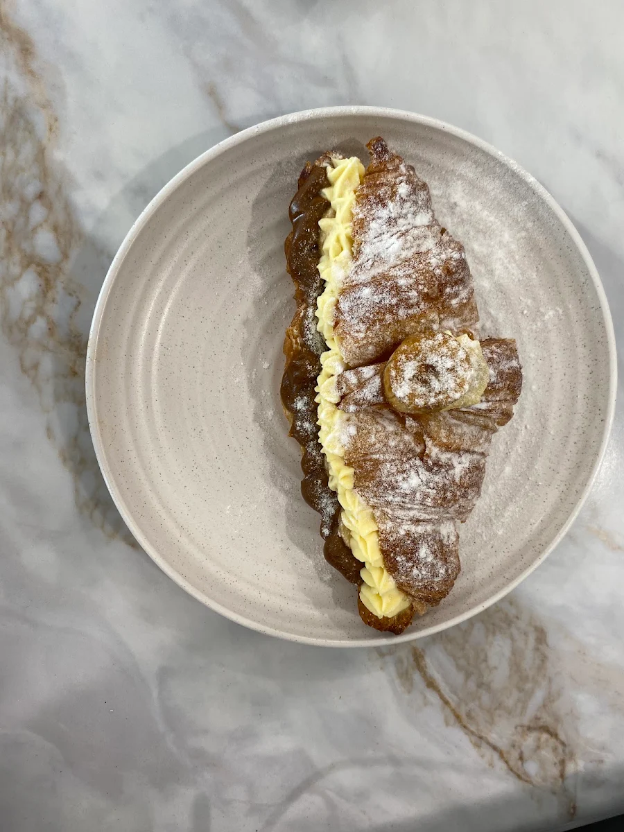 Highlights, Peterson's Patisserie