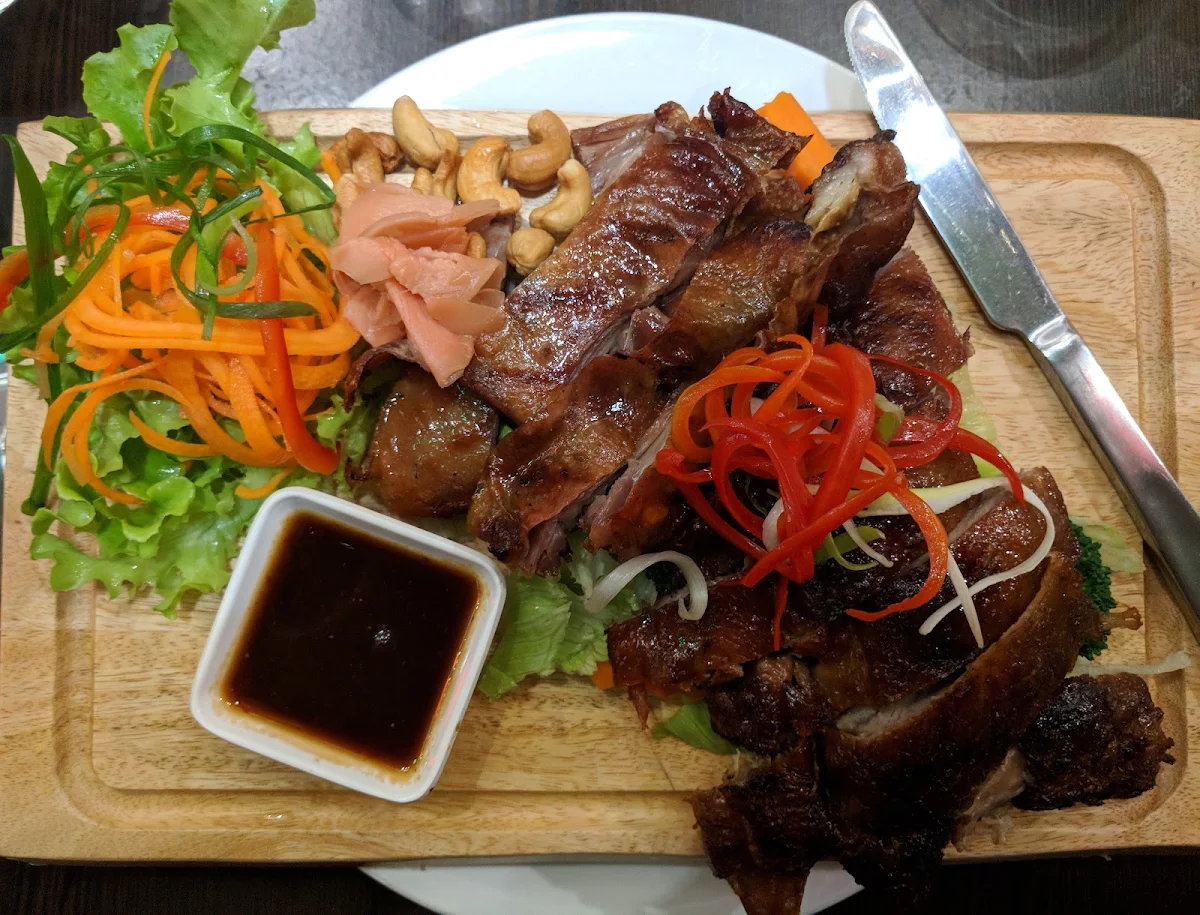 Crying Tiger, Darun Thai Restaurant