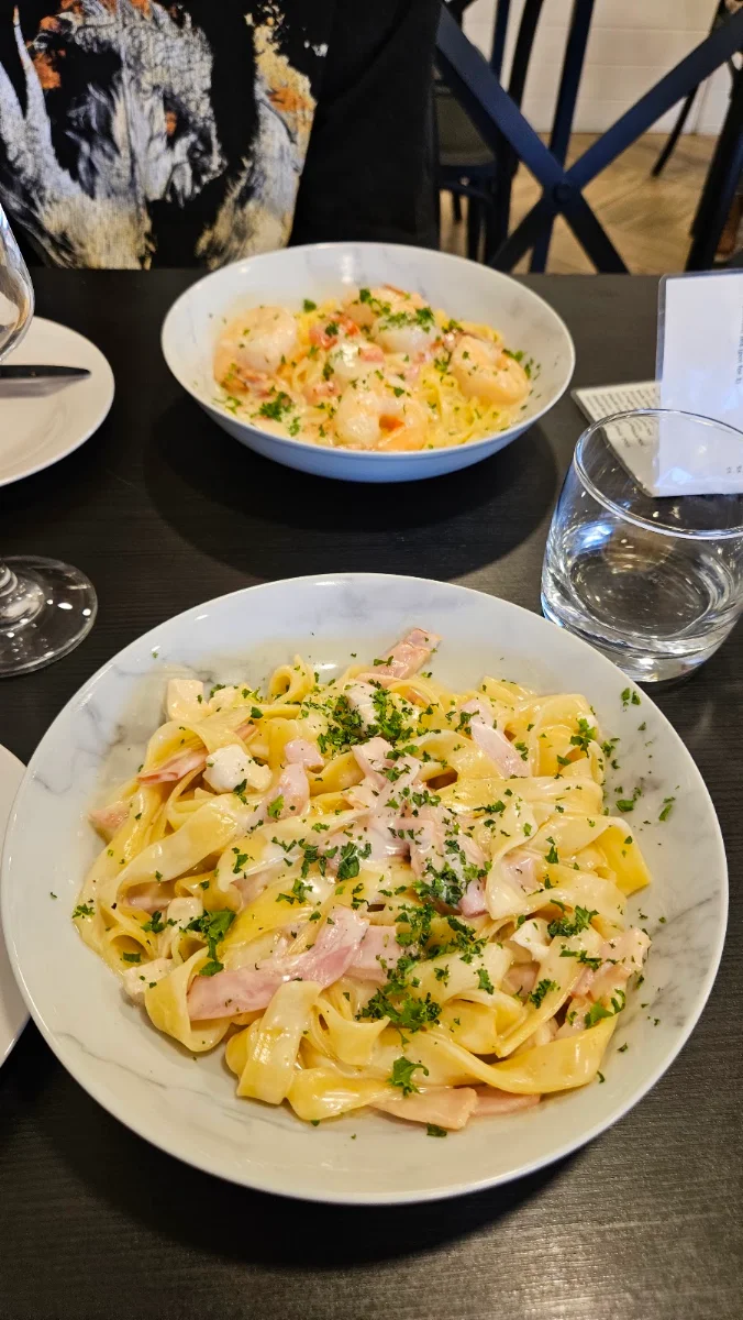 Highlights, Piccolino Restaurant