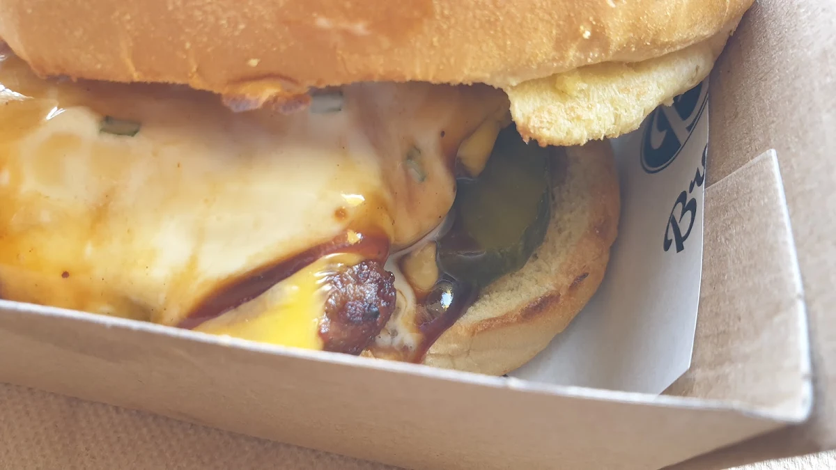Cheeseburger, Brooklyn's Burger Bar Espresso Park Beach Plaza