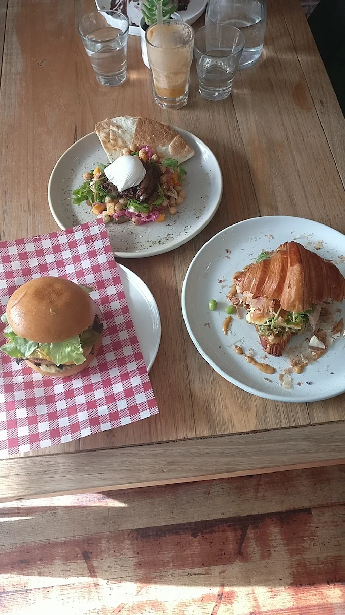 Highlights, Agatha Coffeeshop & Eatery