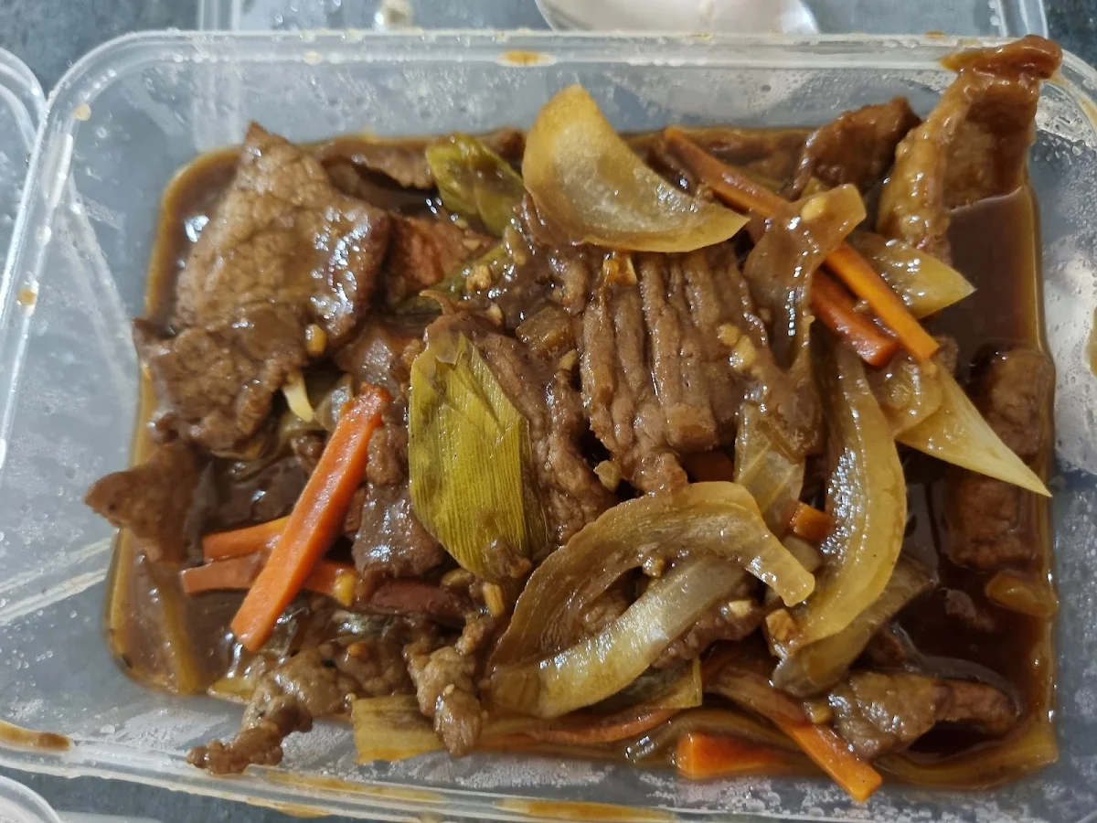 Sizzling Beef, Golden kabab Turkish restaurant