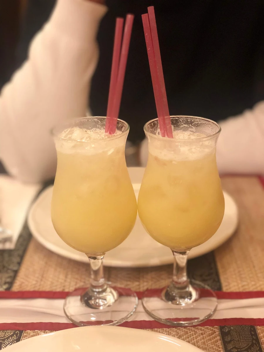 Pineapple Juice, Rose Garden Central Dubbo