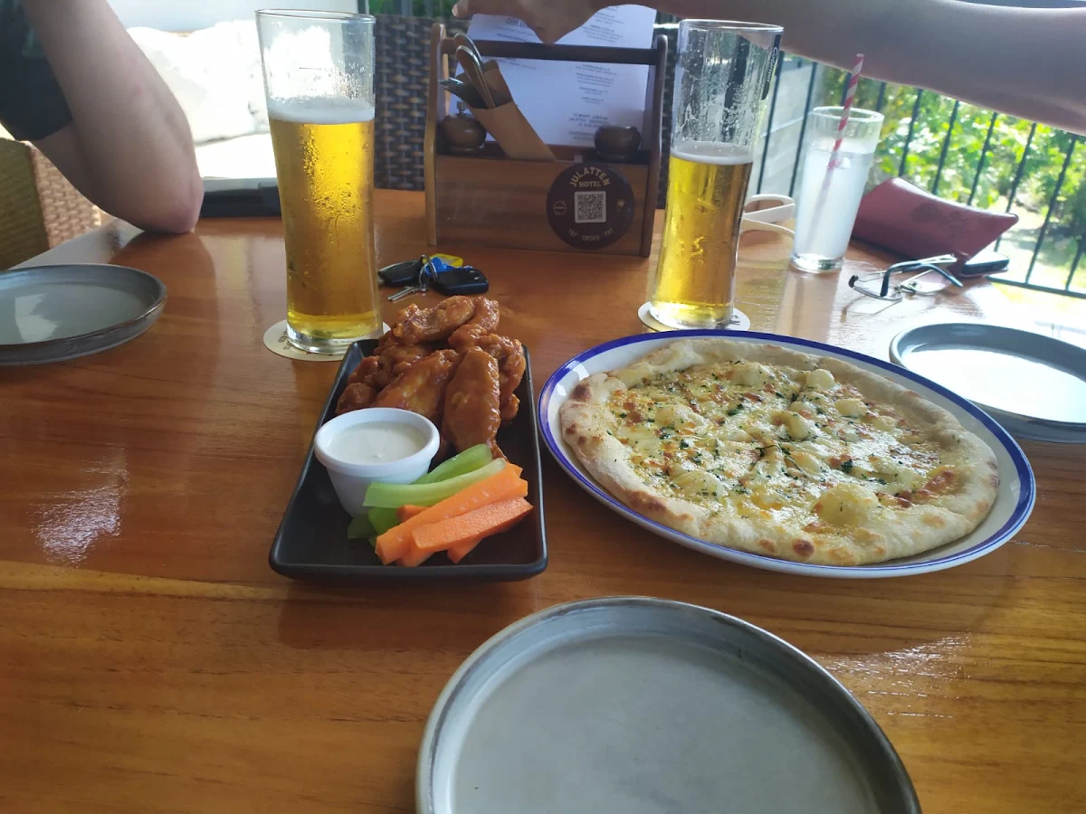 Garlic Bread, Julatten Tavern