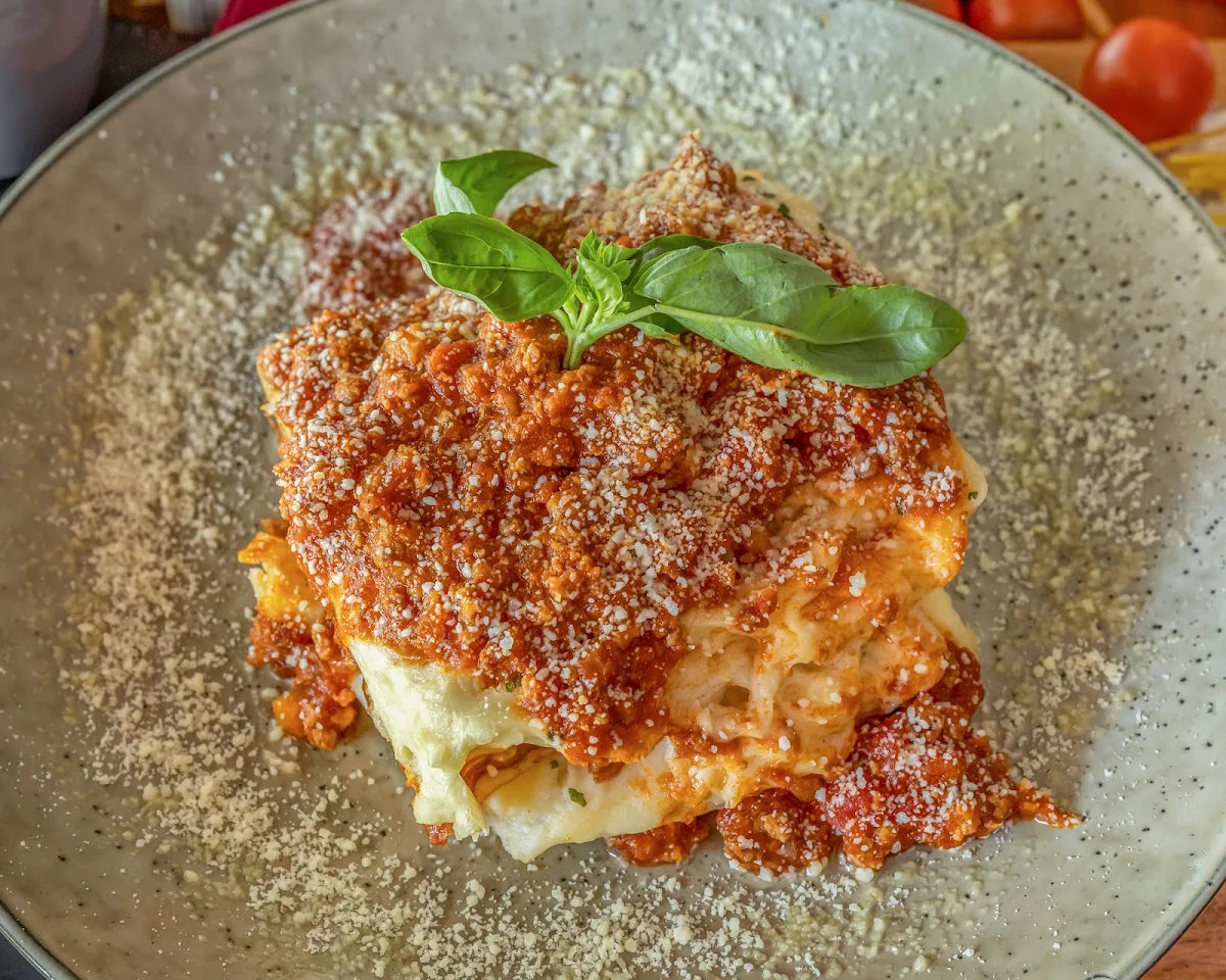 Lasagna, Bella Alice