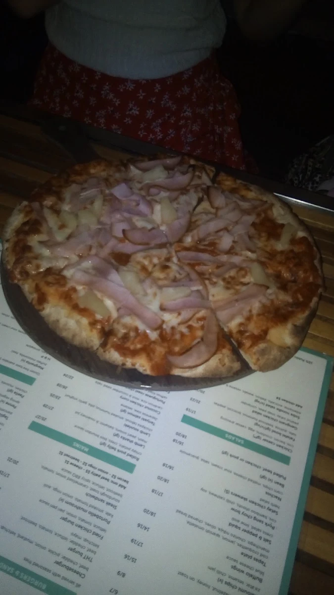 Pizza, Terrey Hills Tavern
