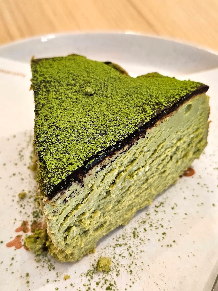 Matcha Basque Burnt Cheesecake, Chubby Cubby Cafe (Westfield Sydney)