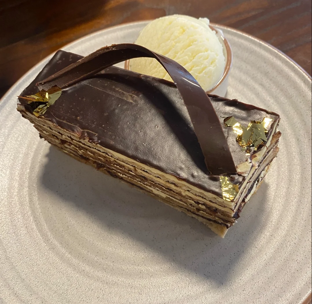 Chocolate Cake, Q Eats