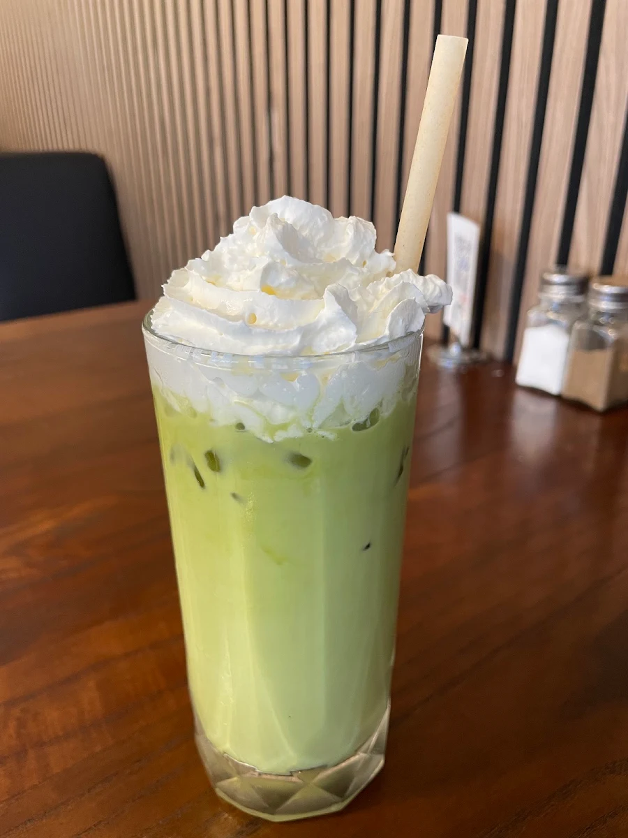 Iced Matcha, Q Eats