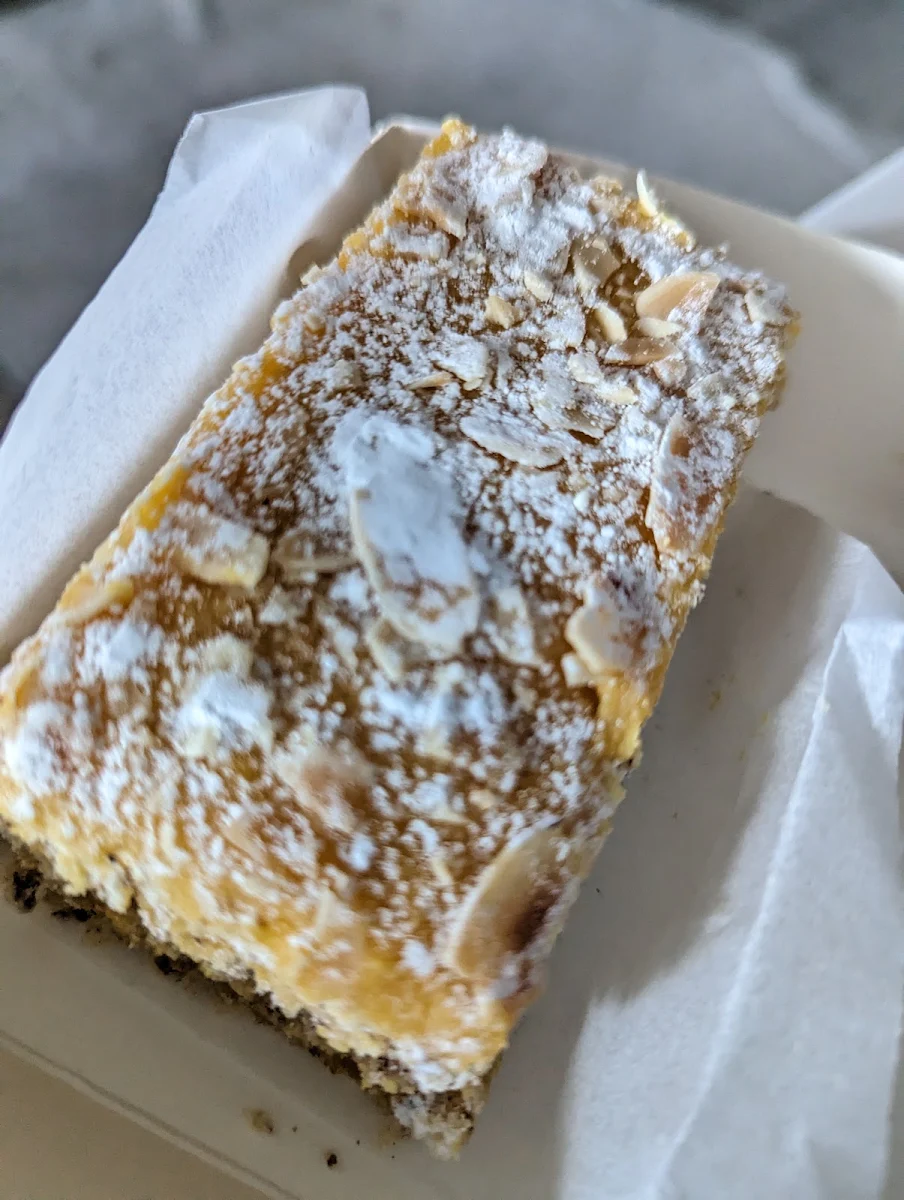 Highlights, Honeymoon Cafe