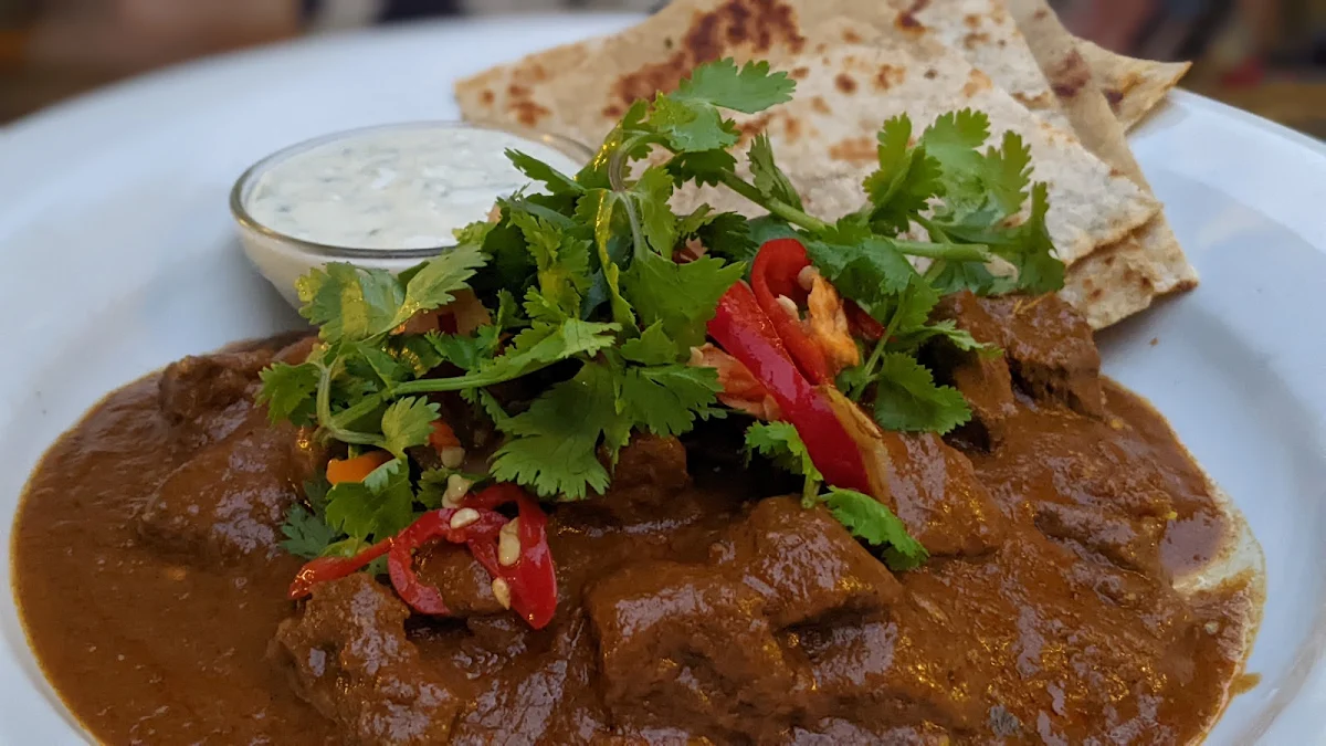 Goan Lamb Curry Rice Roti