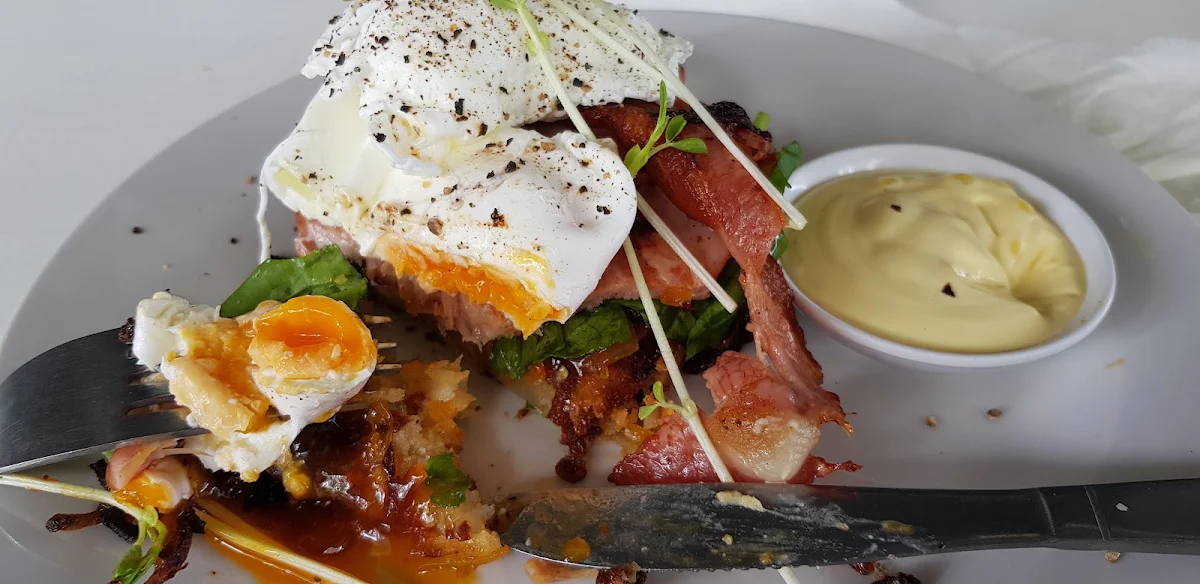 Pouched Eggs Benedict, The Shed Cafe & Gift Shop Rathdowney