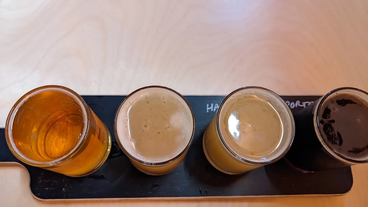 Highlights, Co-conspirators Brewpub