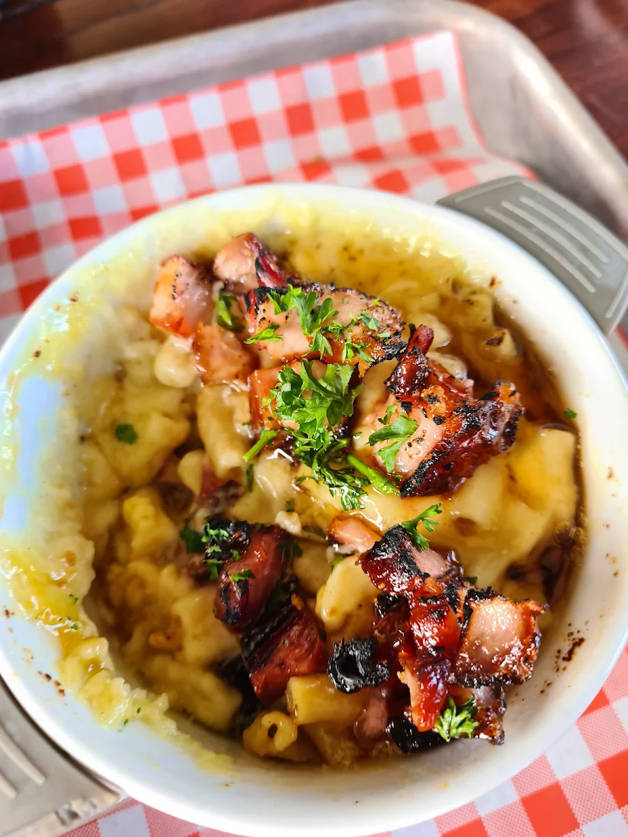 Mac and Cheese with Maple, Burnt Barrel