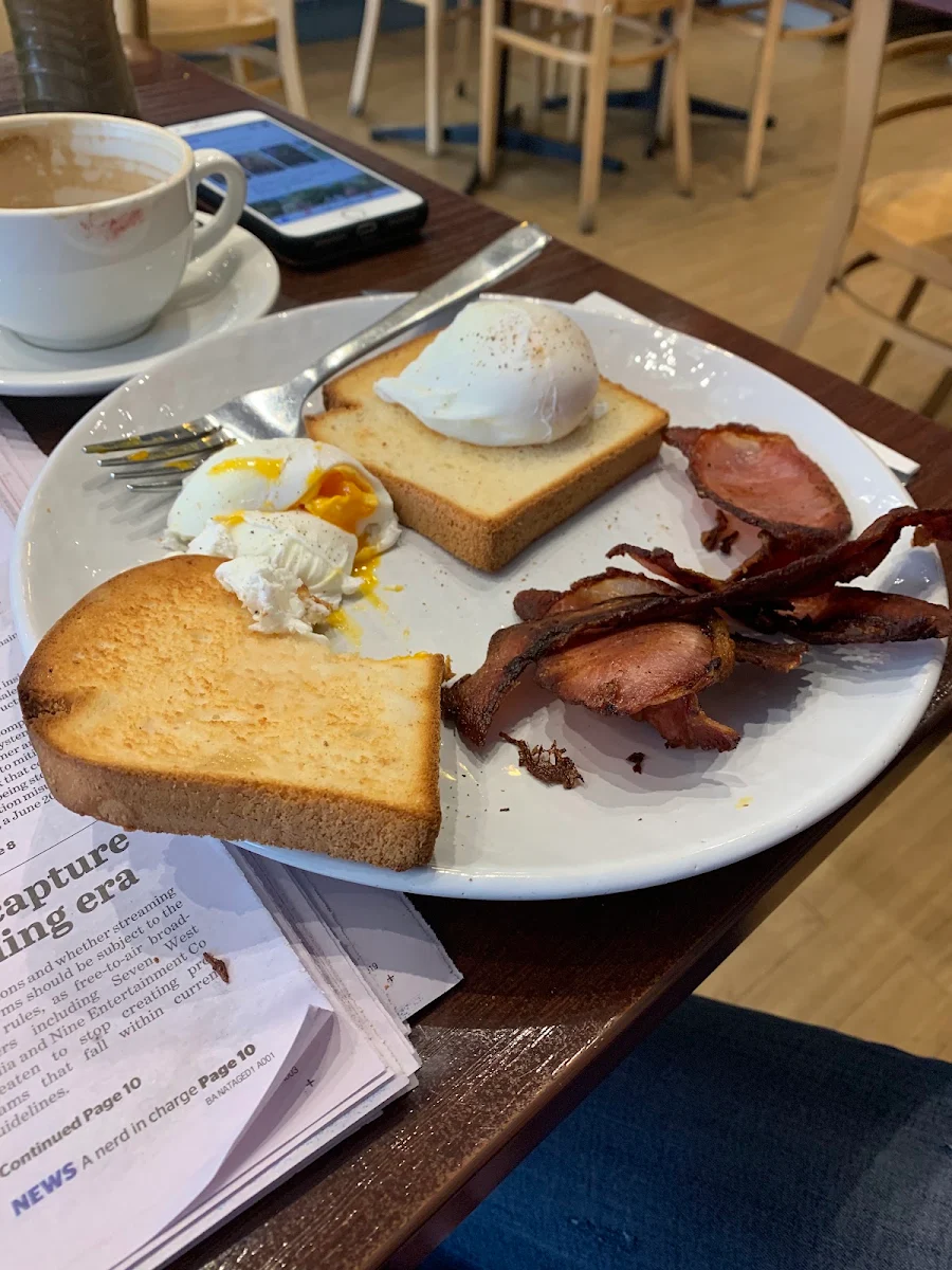 Free Range Eggs on Toast