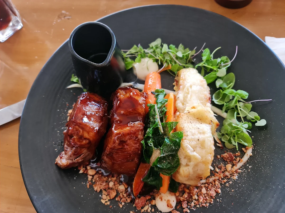Lamb Rumpsteak, Empire Bar