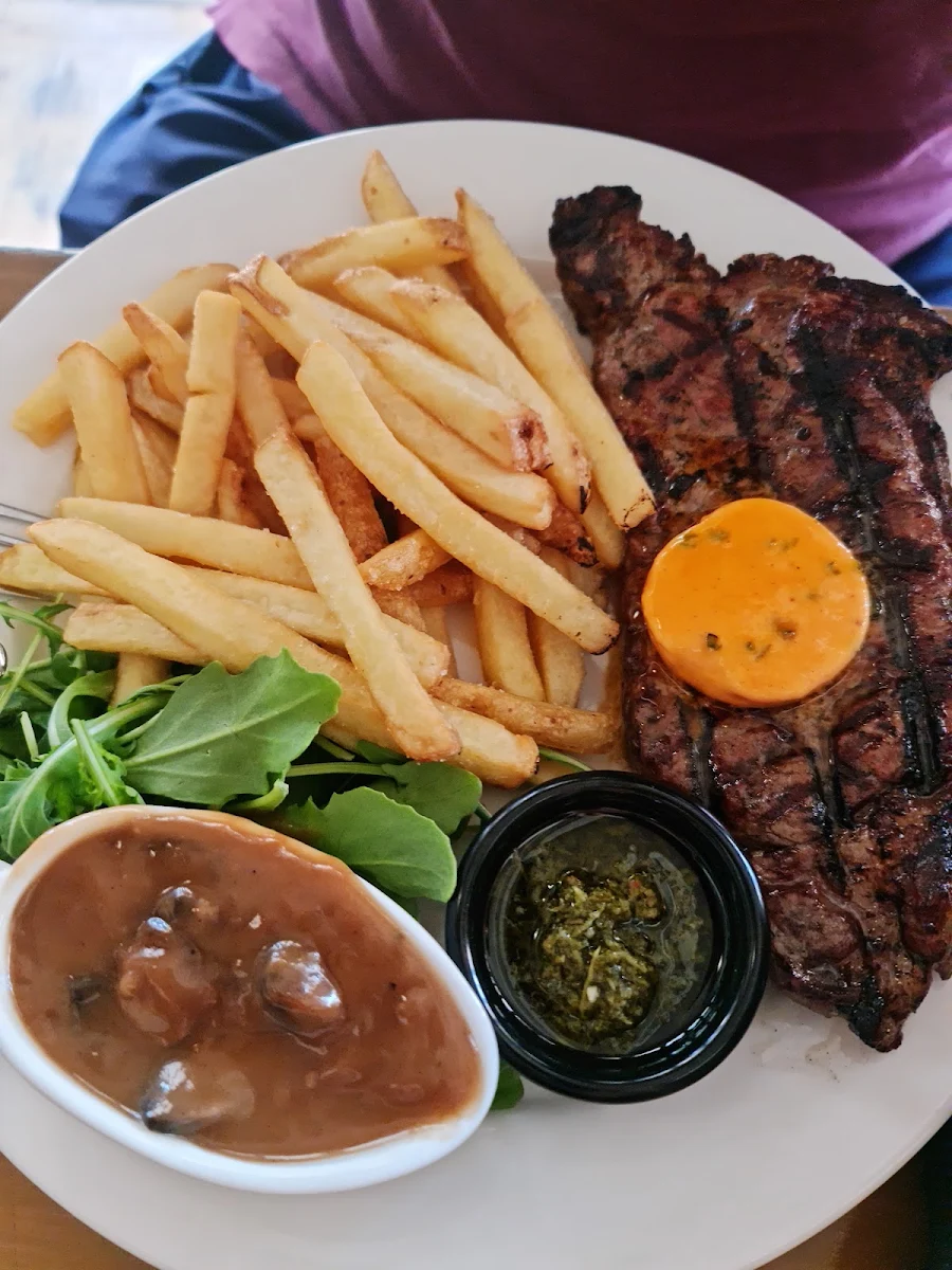 Sirloin Steak, Empire Bar