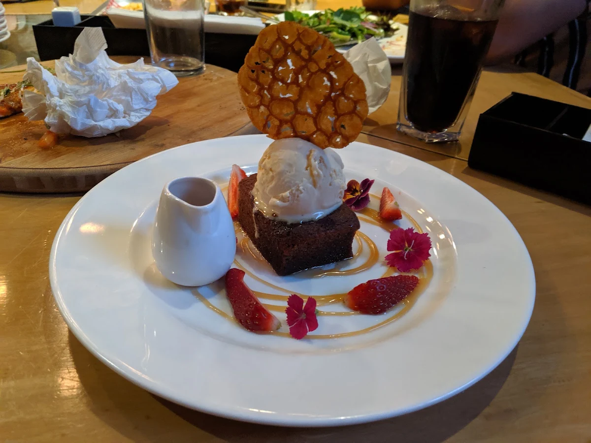 Sticky Date Pudding, Empire Bar