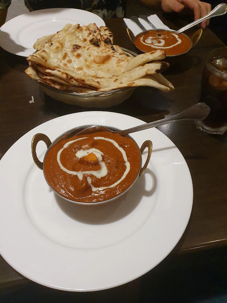 Butter Chicken Butter Naan