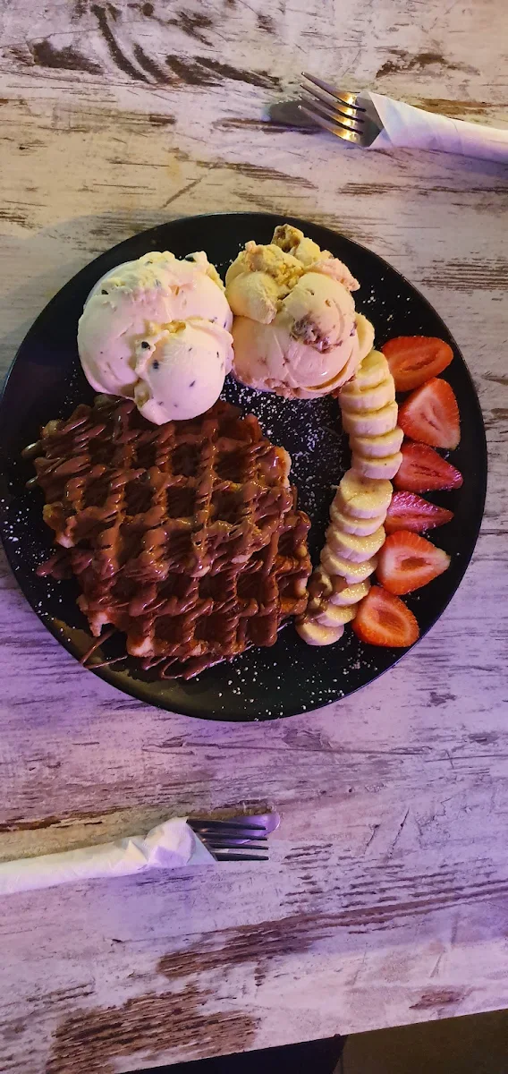 Service, C9 Chocolate and Gelato Newtown
