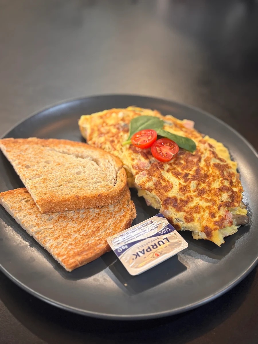 Highlights, Hopes and dreams cafe