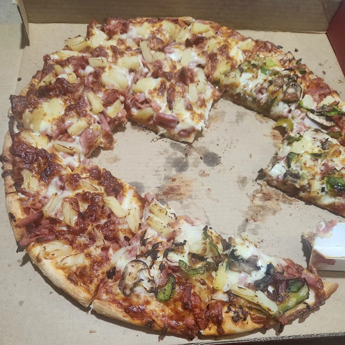 Highlights, Salisbury Pizza Kitchen