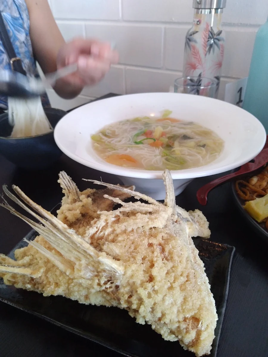 Fish Wing Clear Bee Hoon Soup